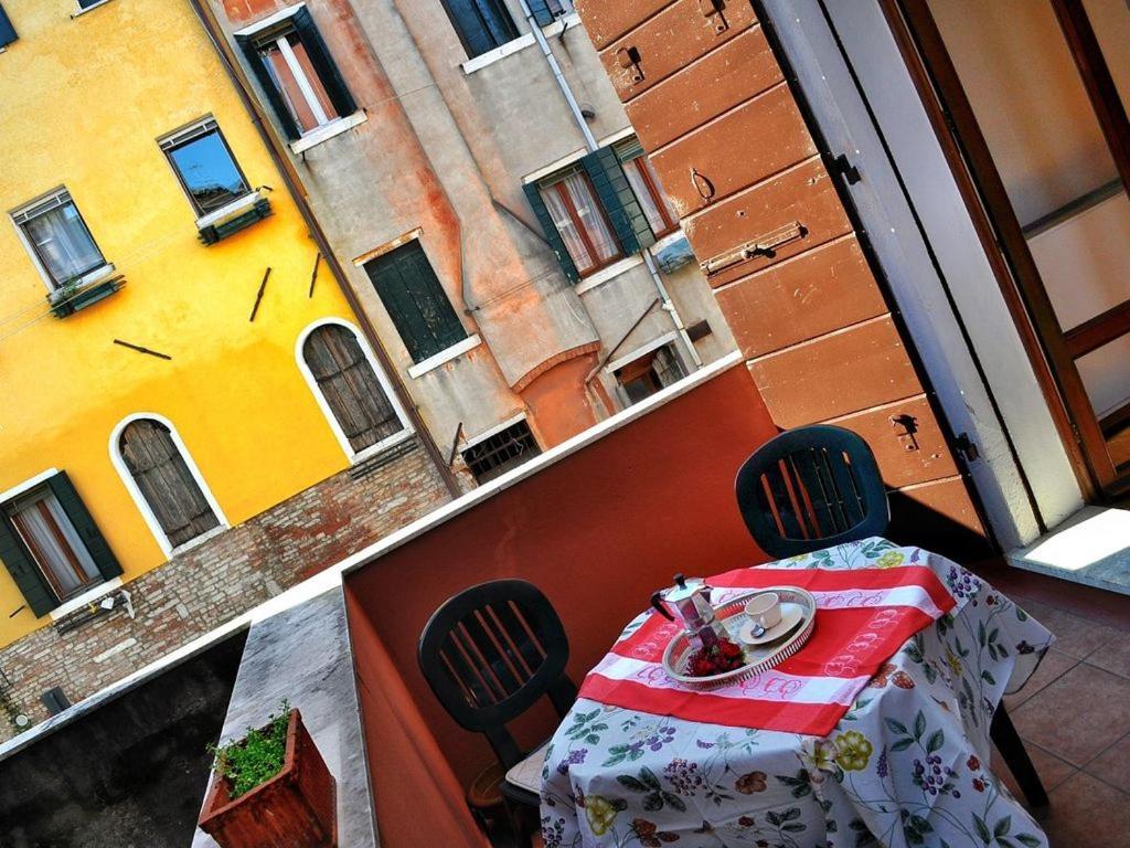 Apartamento Ca Dolce Venecia Exterior foto